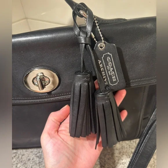 Coach Legacy Archive Slim Briefcase - Picture 2 of 12